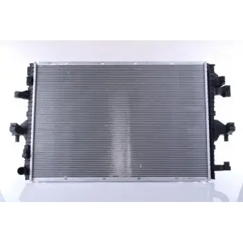 VW T7 2.0 TDI 2015- Su Radyatörü Brazing MT AT 710X470.5X26 MM 7E0121253D Wisco