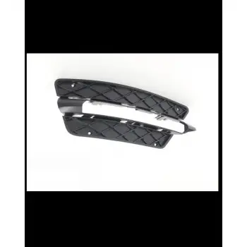 Mercedes W204 2011-2013 Tampon Izgarası Ön Sağ Kapalı AMG 2048851453 Wender