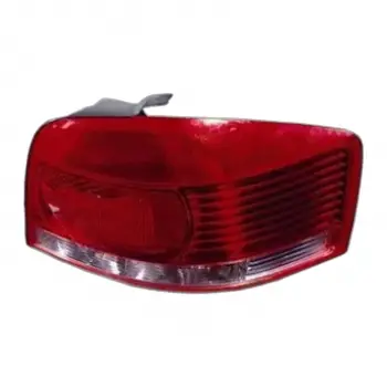 Audi A4 Sedan 2004-2008 Stop Sağ 8P0945096 Depo