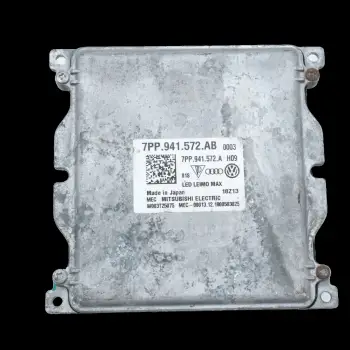 Volkswagen Passat Tiguan 2015-2020 Far Beyni LED Sol Sağ Orjinal Yenilenmis 7PP941572ABZ Oem/rp