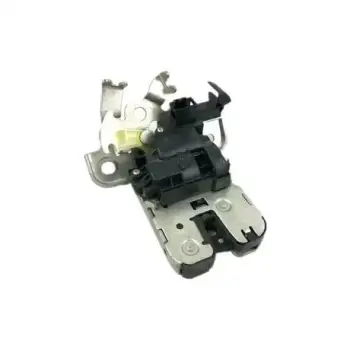 Audi A3 2008-2015 Seat Toledo 2008-2015 Bagaj Kapak Kilidi 8K9827505A Wisco