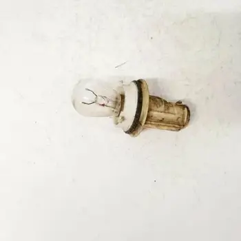 Audi A4 1994- Lamba Soketi 811953053C Wisco