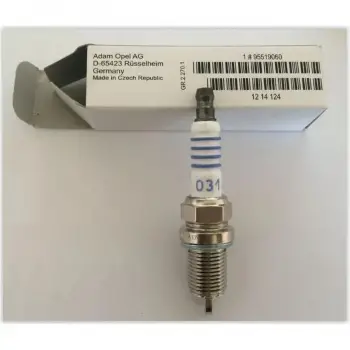 Opel 1986-1988 Buji Opel Astra F Corsa B Vectra A 14NV 16SV C14NZ C16NZ 18SE 18NZ C20NE Kalin Paso 95519060 GM
