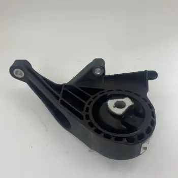 Chevrolet Cruze Motor Takozu Otomatik Sanz Icin 13248493 GM