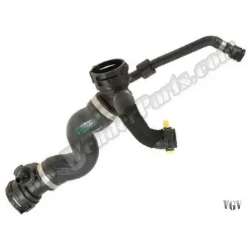 BMW F01 Radyatör Hortumu N54 Üst Sol 740i 17127580955 Wender