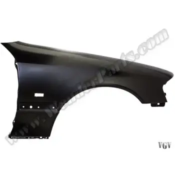 Çamurluk W202 Ön Sağ; Delikli, Sac 1993-00