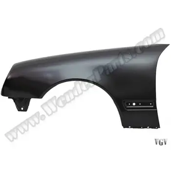 Çamurluk W210 Ön Sol; Deliksiz, Sac 1999-01