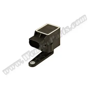 Far Seviye Sensörü E39>E90 X5:E53 Arka