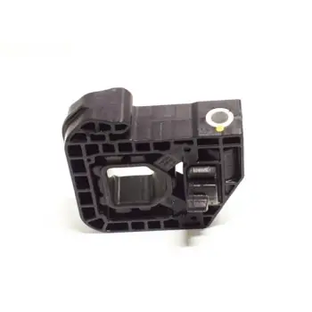 Radyatör Braketi X3:G01 X4:G02 X5:G05 X6:G06 X7:G07 Alt Sağ