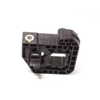 Radyatör Braketi X3:G01 X4:G02 X5:G05 X6:G06 X7:G07 Alt Sol