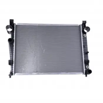 MercedesBenz W222 1320 Ve Sonrası Uyumlu Su Radyatörü Mt At 635x510x16 Mm 3114553 00