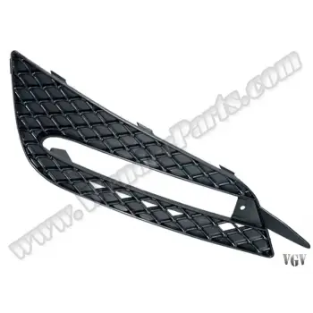 Tampon Izgarası W251 Ön Sağ 2010-13