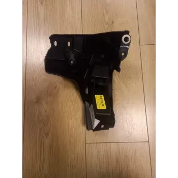 Tampon Taşıyıcı Braketi Megane-4 Arka Sol