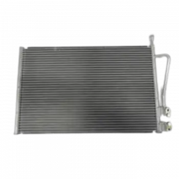 Volkswagen Polo 1.0 1.4 1.9 D94 Ve Sonrası Uyumlu Klima Radyatörü At-Mt 355x350 Mm 6N0820413A WISCO