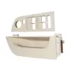 Kapı Tutamağı E90 Ön Sol; Bej Cam Düğme Çerçeveli