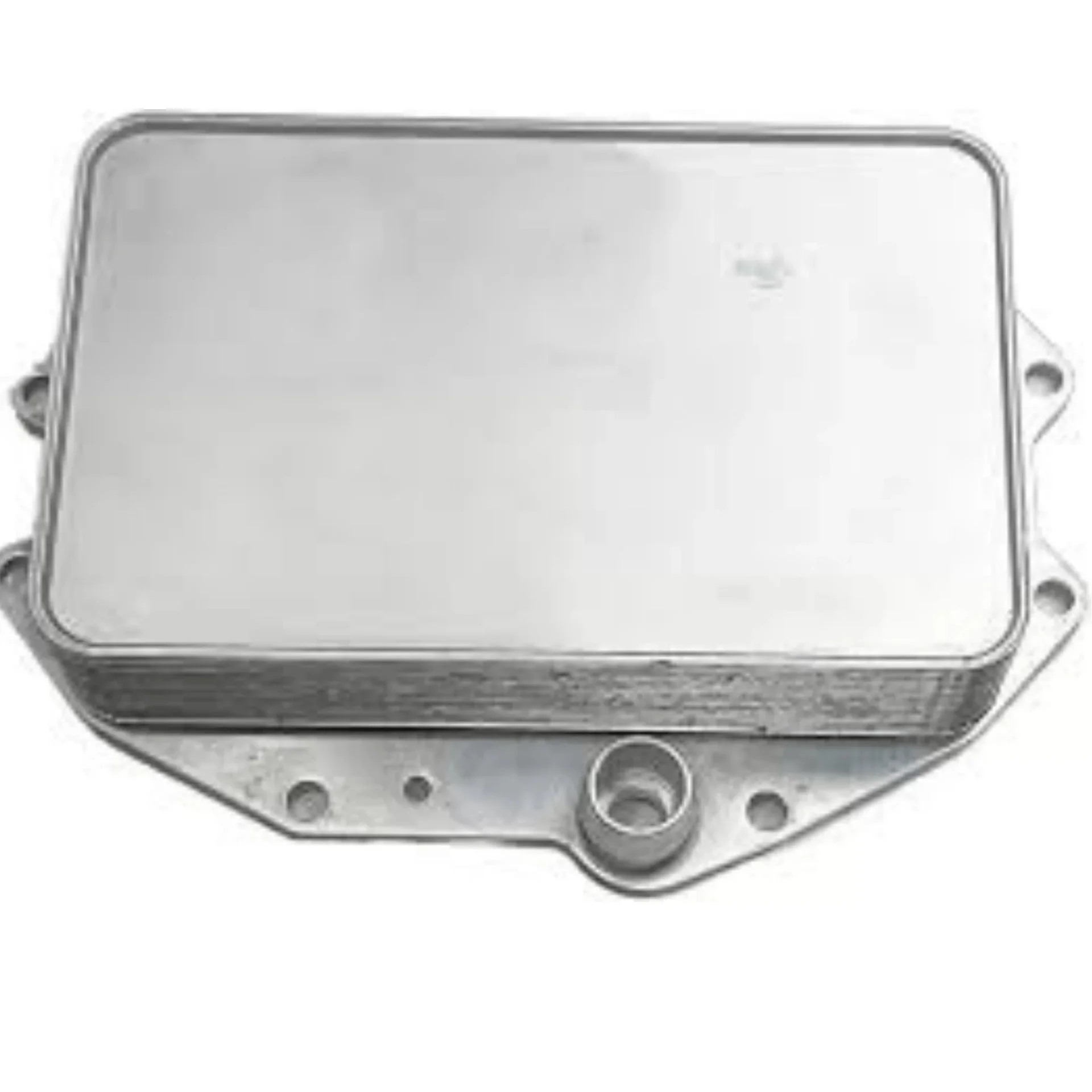 VW Touareg (CR7, RC8) 3.0 TSI 2018- Audi A4 B9 (8W2, 8WC) Q5 2016- Oil Cooler Single without Housing BENTLEY06M117015M Wisco