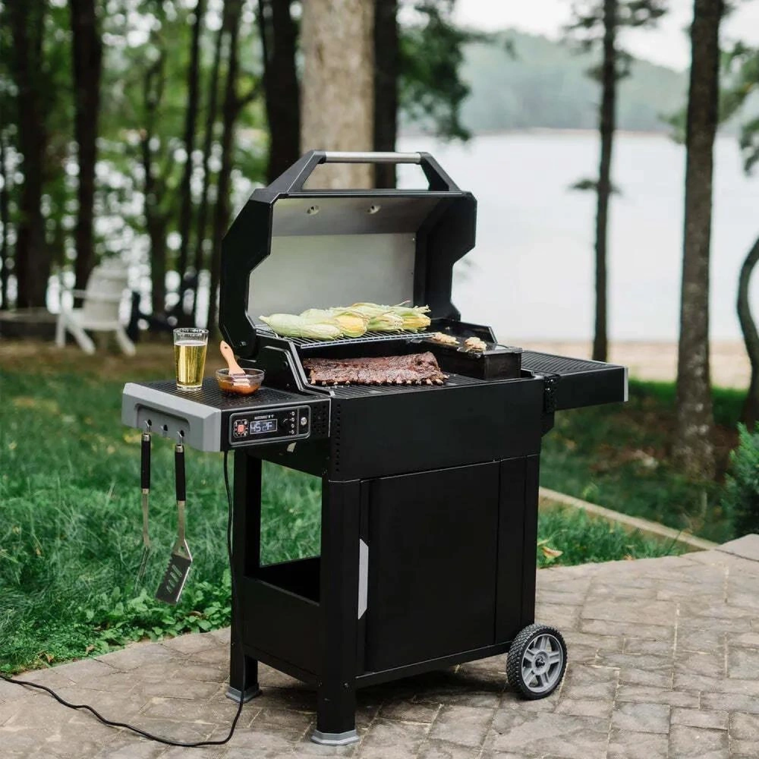 AutoIgnite Serisi 545 Kömürlü Smoker Mangal