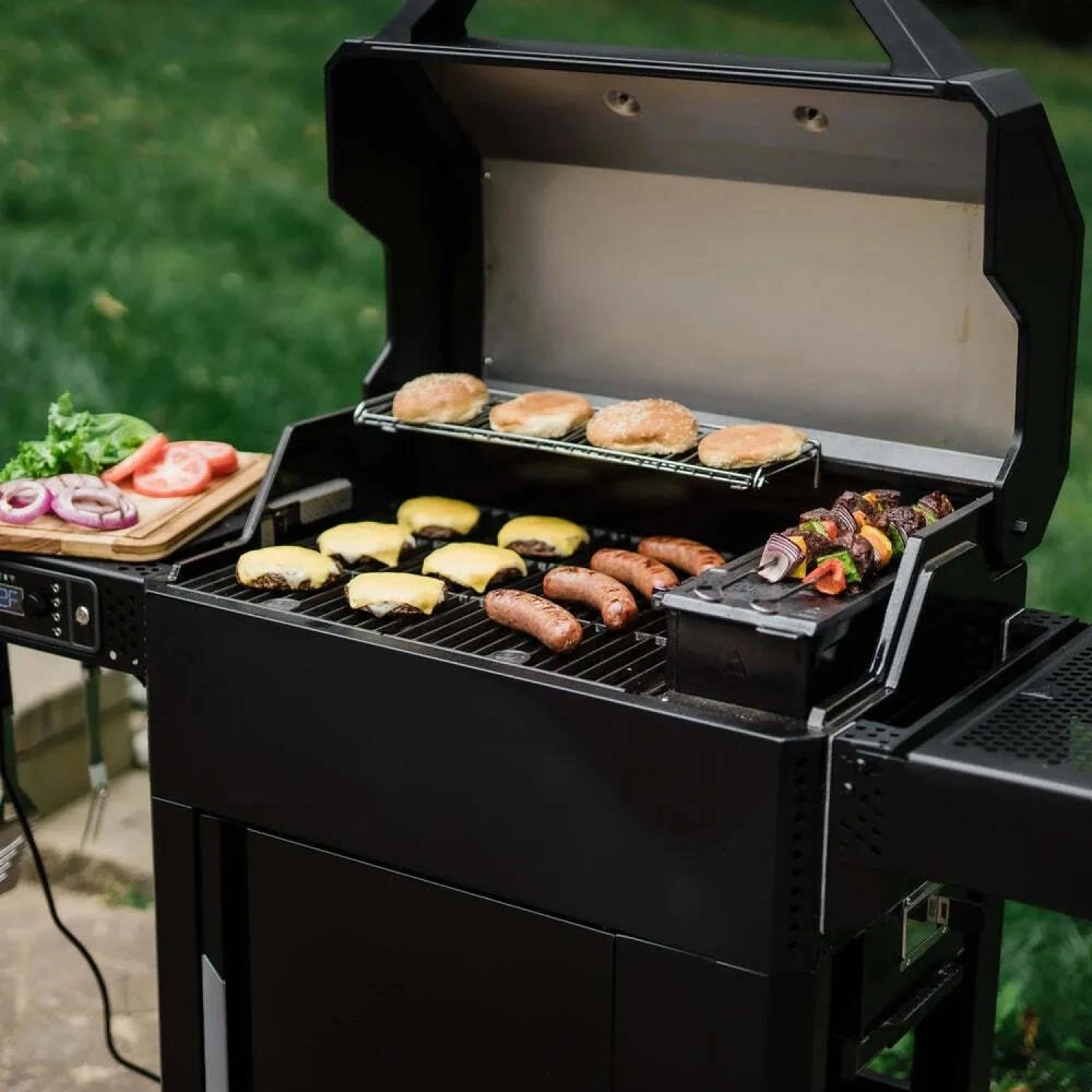 AutoIgnite Serisi 545 Kömürlü Smoker Mangal