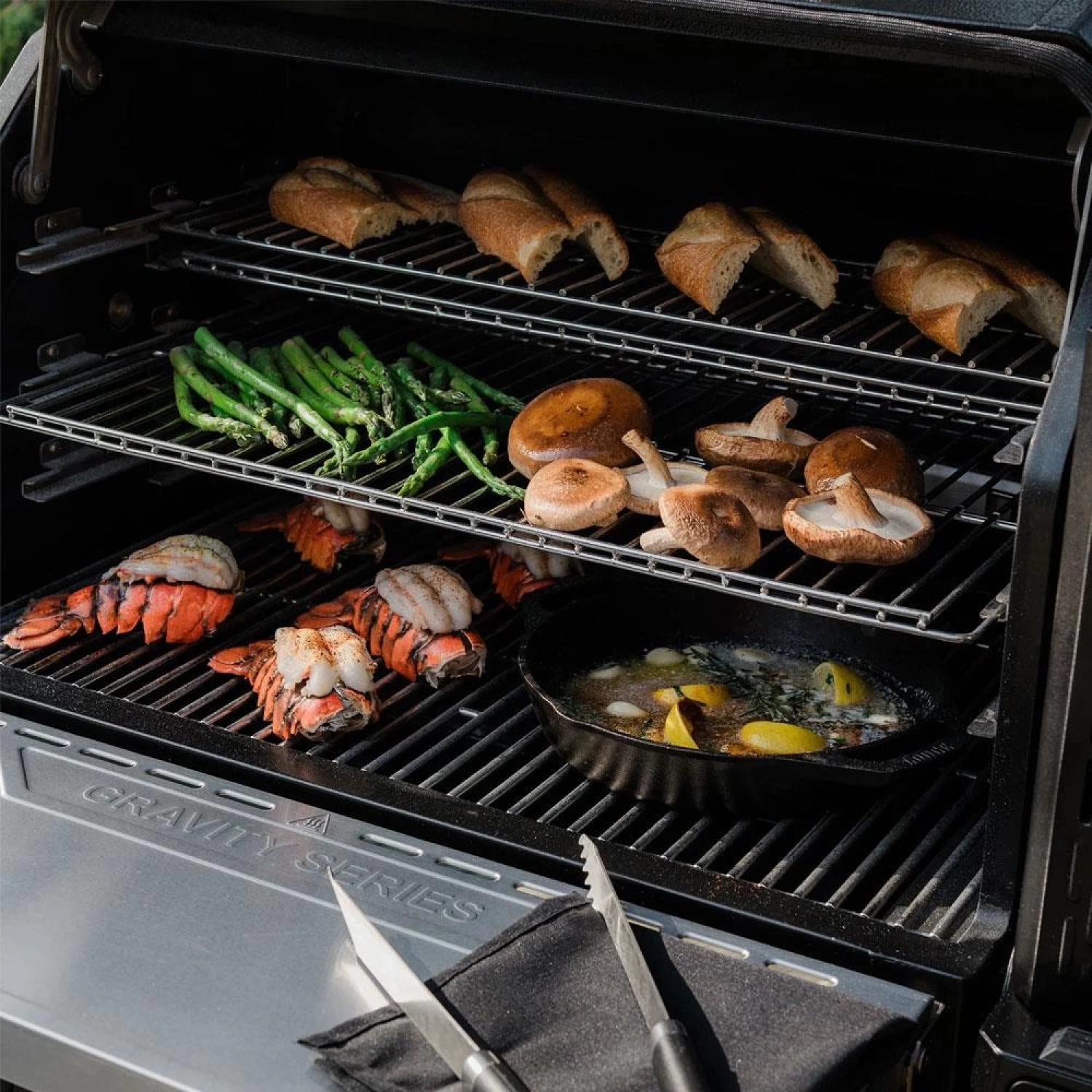Masterbuilt Gravity Serisi XT Dijital Kömürlü Smoker Barbekü | Kömürlü Smoker Mangal