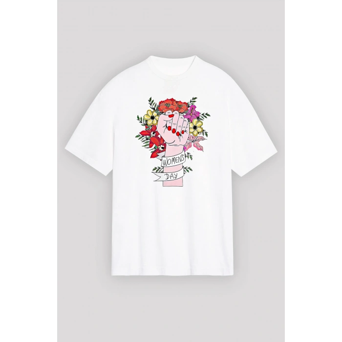 8 Mart Dünya Kadınlar Günü Baskılı Oversize Bisiklet Yaka T-shirt - Beyaz