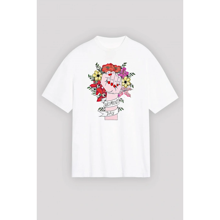 8 Mart Dünya Kadınlar Günü İçin Özel Baskılı T-shirt - Beyaz