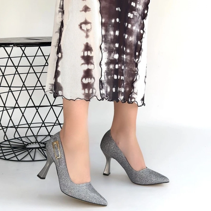 Cerin Gümüş Saten Simli Topuklu Ayakkabı