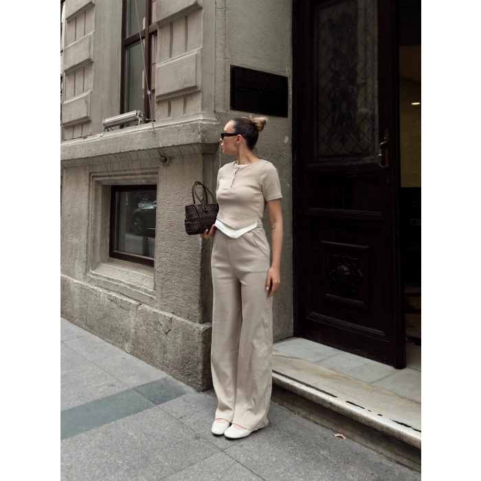 Düğme yakalı bej alt üst takım s3943