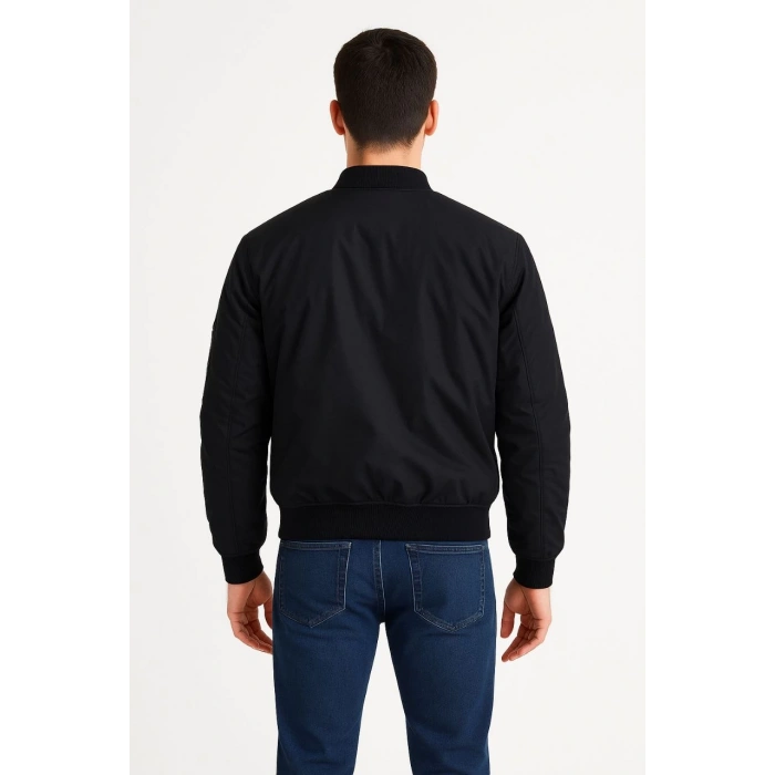 Erkek Bomber Mont Ceket – Fermuarlı, Kapitone İçi Astarlı, Su İtici Kumaş, Regular Fit, Uzun Kollu, Yandan Cepli, Bahar & Kış Rahat Günlük Stil - Siyah
