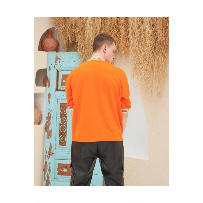 Erkek Nakış İşlemeli T-Shirt Kısa Kol Bisiklet Yaka Ovarsize  Tişört - Turuncu