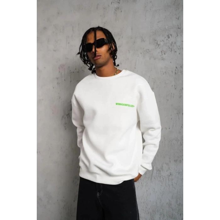 Erkek Oversize Sweatshirt – Beyaz Renk | Ön ve Sırt Baskılı, Üç İplik İçi Pamuklu Kumaş, Rahat Kalıp, Ribanalı Kışlık Sweat | Winagain Polizei Serisi - Beyaz