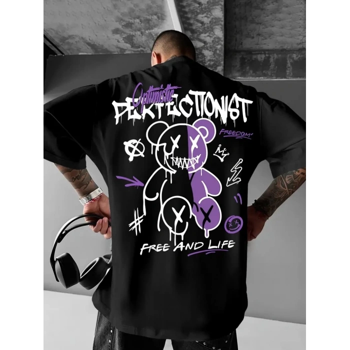 Erkek OversizeGrafik Tişört CAMPBRASTCOOPERATION Kalın Yazı Bisiklet Yaka, Kısa Kol, Kalın Mor ve Siyah Desenli Yazlık Sokak Kıyafeti - Siyah