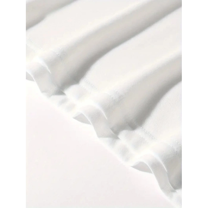 Erkek OversizeGrafik Tişört CAMPBRASTCOOPERATION Kalın Yazı Bisiklet Yaka, Kısa Kol, Kalın Mor ve Siyah Desenli Yazlık Sokak Kıyafeti - Beyaz