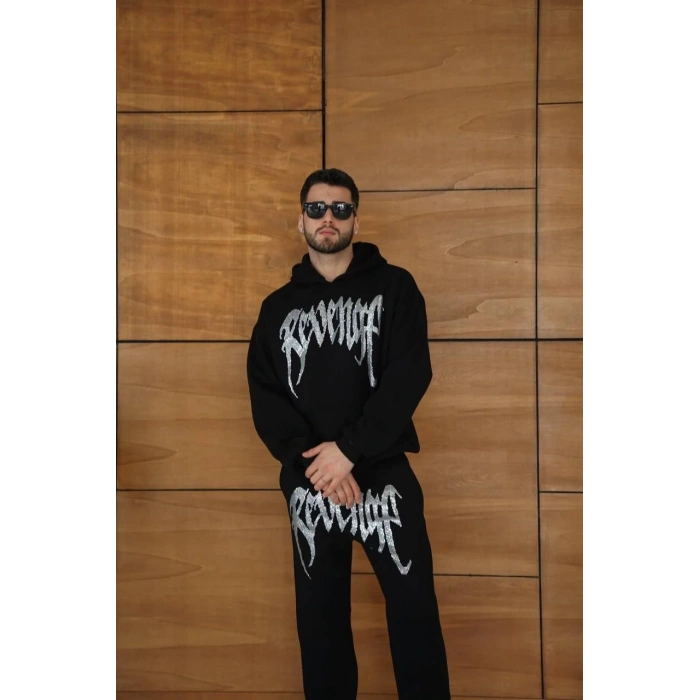 Erkek Premium Taş Baskılı Eşofman Takım Revenge Model (Siyah) Kapüşonlu Üst + Taşlı Baskılı Alt Modern Streetwear Tarzı Oversize Rahat Kalıp 3 iplik Pamuklu - Siyah