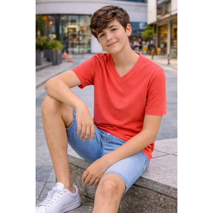 Genç Erkek Çocuk V Yaka Tişört Model - Nar Çiçeği