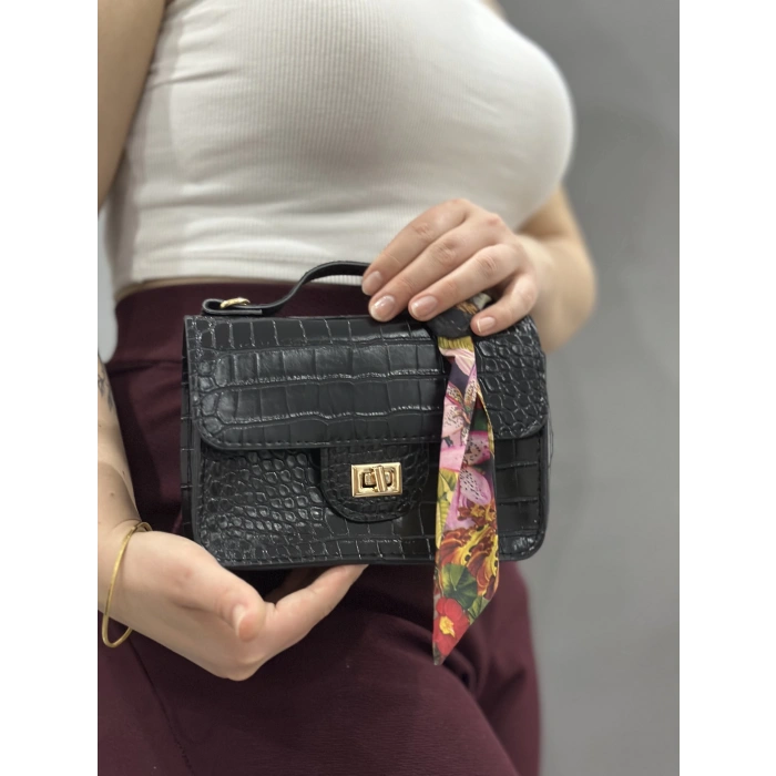 Jisse siyah cilt çanta