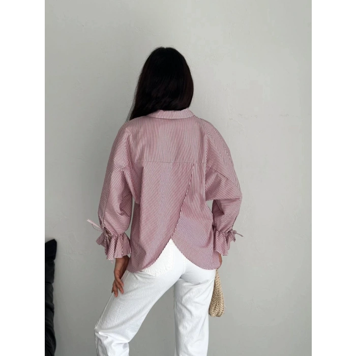 Kadın Arkası Asimetrik Yırtmaç Kesim Detaylı Cizgili Bluz Gömlek - Bordo
