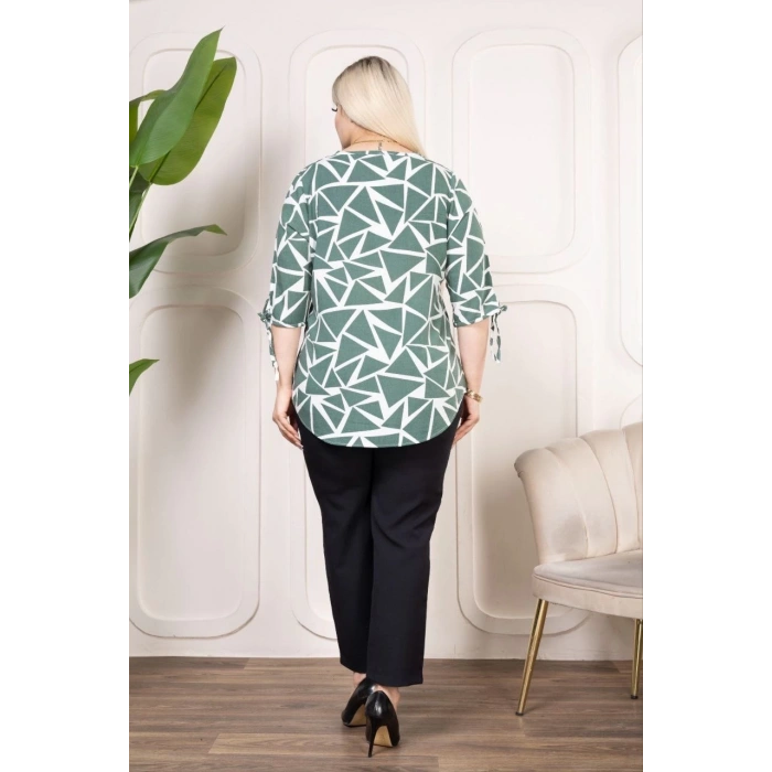 Kadın Desenli Püsküllü Viskon Bluz Bebe Yaka Kısa Kollu Big Size Rahat Kesim - Desenli