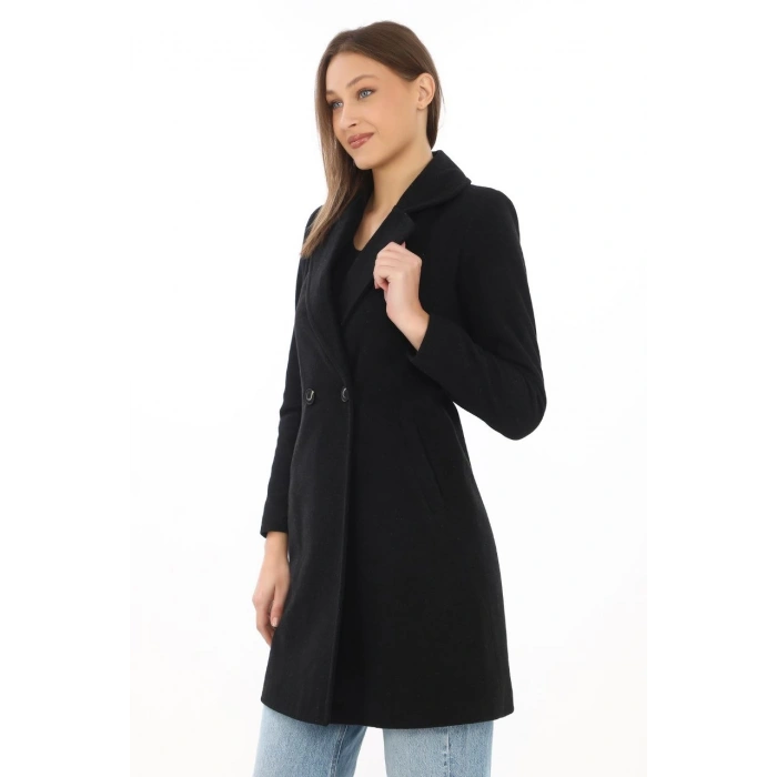 Kadın Kaşe Kaban – Siyah Yünlü Dokuma, Kruvaze Yaka, Astarlı, Cepli, Kuşaklı Uzun Boy Tesettür Uyumlu Kışlık Şık Kaban - Siyah