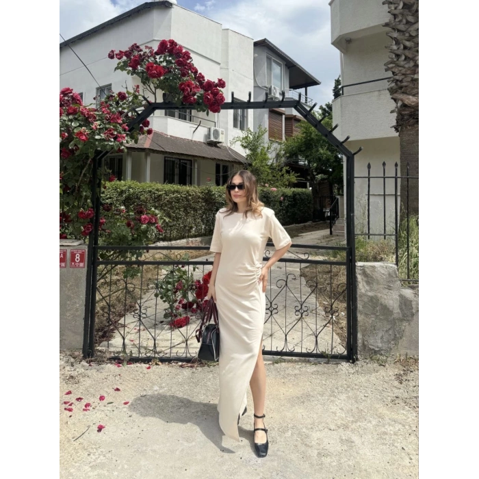 Kadın Kısa Kollu Uzun Yandan Yırtmaçlı Elbise - Bej