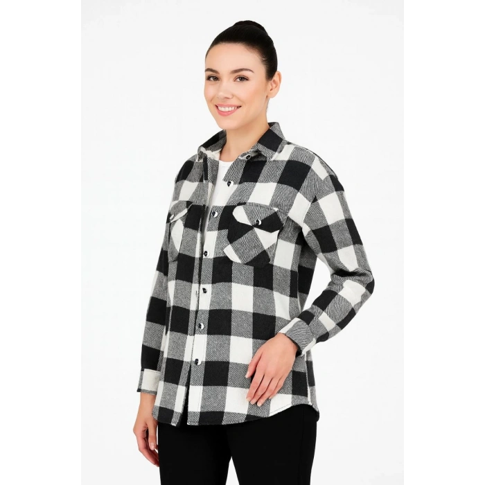 Kadın Oduncu Gömlek – Uzun Kollu, Şardonlu Kumaş, Kırmızı Beyaz Kareli Desen, Regular Fit, Çift Cepli, Manşetli Günlük Şık Stil - Siyah