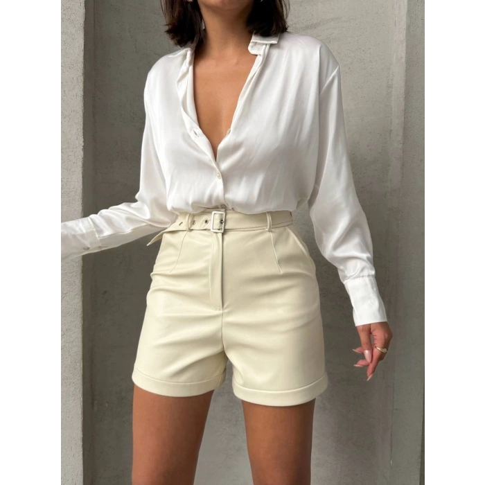 Kemerli deri şort krem h241003