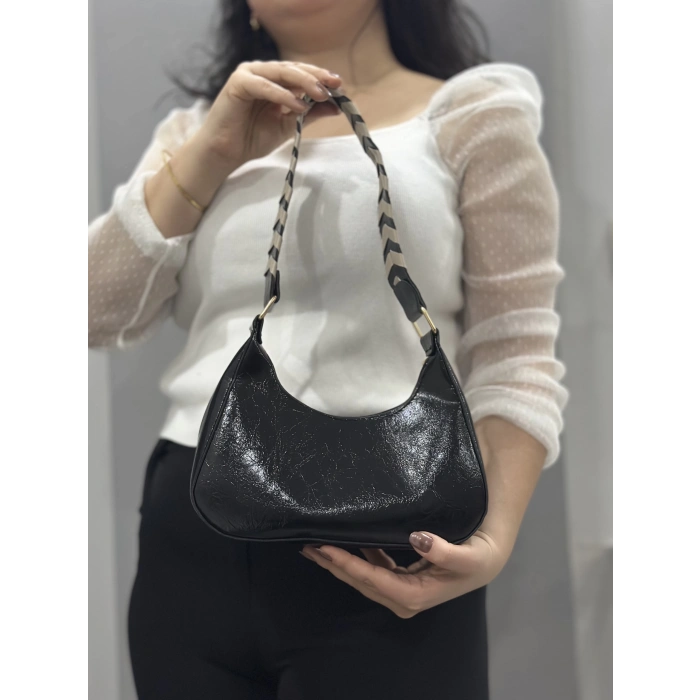 Kraş siyah cilt çanta