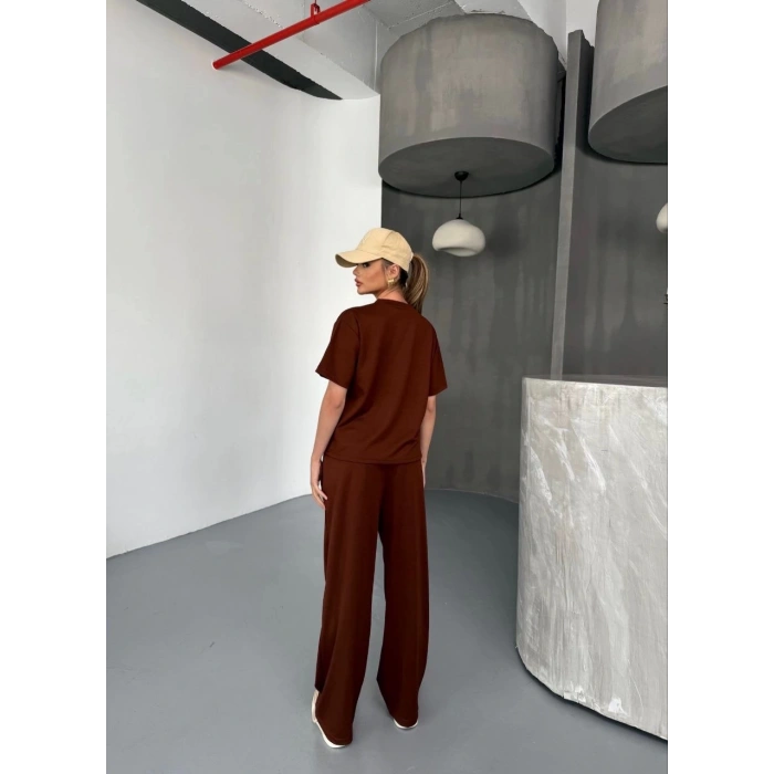 Osy Modal Yumuşak Dokulu Kumaş Kısa Kollu Bluz Rahat Pantalon ikili Takım- Kahverengi