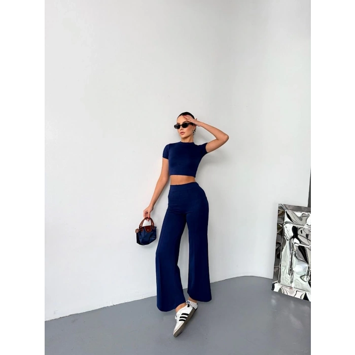 Osy Modal Yumuşak Dokulu Kumaş Kısa Kollu Crop Alt ispanyol Paça Pantalon ikili Takım - Lacivert
