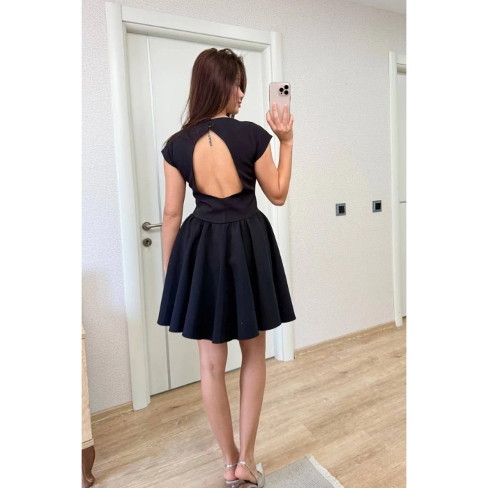 Sırt dekolteli Çan Detaylı Mini Elbise - Siyah