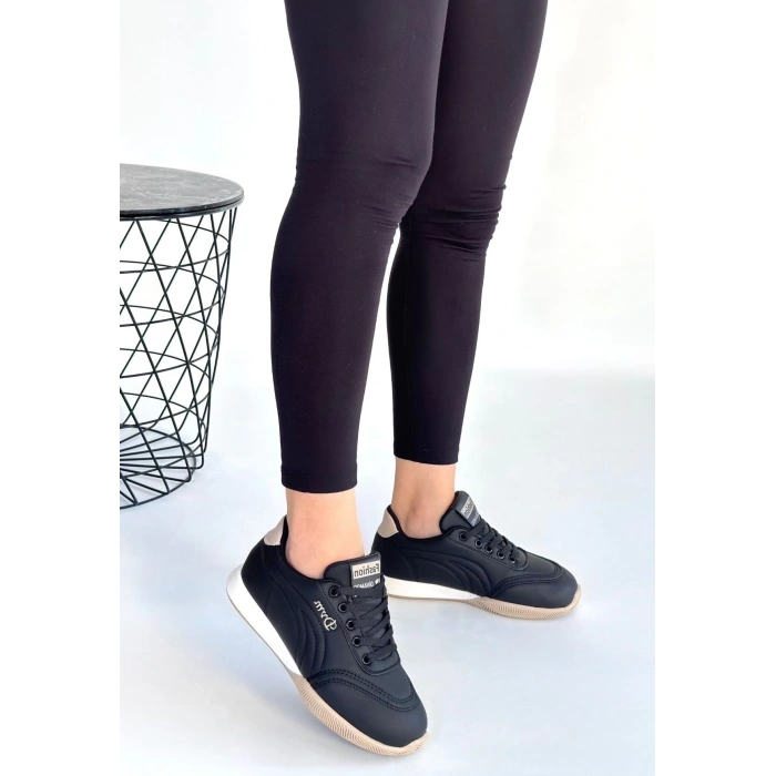 Tawen Siyah Cilt Bej Tabanlı Bağcıklı Spor Ayakkabı