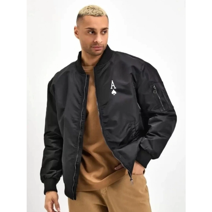 Erkek Bomber Mont – Siyah Renk, Maça Ası Baskılı, Fermuarlı, Cepli, Kapitone Astarlı, Bahar Kış Günlük Mont Ceket - Siyah