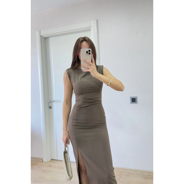 Yırtmaç Detaylı Sırtlı Kapalı Yandan Derin Yırtmaç Detaylı Kolsuz Elbise - Antrasit