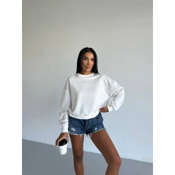 2 iplik bisiklet yaka sweat beyaz f2339