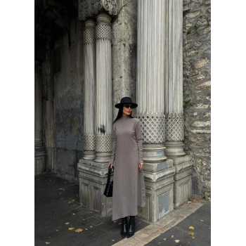 Boğazlı kalın bürümcük uzun elbise vizon